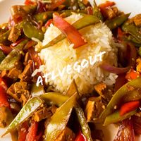 Kum pao veggie stir fry   at Laguna Lodge & Zotz Restaurant in Santa Cruz La Laguna