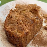 apple and cinnamon cake. vegan and no sugar  at Ki Macrobiotico in Aveiro