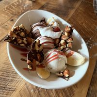 Banana Split  at Ravens' Restaurant in Mendocino