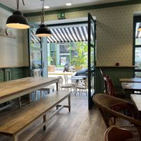 lovely atmosphere  at La Popote D'Ondine in Nice