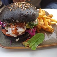 Falafel burger at La Popote D'Ondine in Nice
