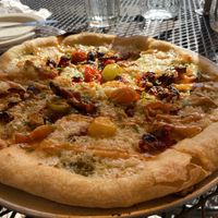 Vegan pizza  at Taos Mesa Brewing in Taos