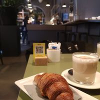  at God Save The Food in Milan