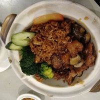 Claypot chicken at D'Life Signature 蔬品軒 - Novena in Central Singapore