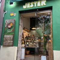 Free water from counter, no need to order a bottlee  at Jester in Sevilla