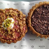 Vegan cakes at Roots LaMarca in Madrid