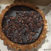 Vegan chocolate tart at Roots LaMarca in Madrid