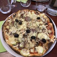   at Le 16e in Besancon