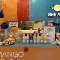 Counter at Rich Mango in Seoul