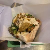   at Falafel Sababa in Osaka