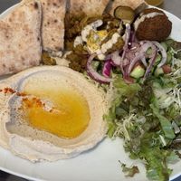   at Falafel Sababa in Osaka