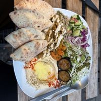   at Falafel Sababa in Osaka