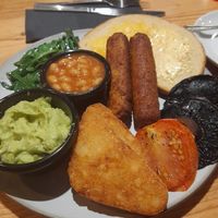 Vegan brekkie (October 2025) at Everybodys in Guiseley