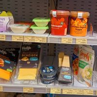 veganer käse und so at Reformhaus Goll GmbH - Friedrichstrasse in Dusseldorf