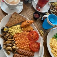 All day breakfast 👌 at Beare's Pantry in Wadebridge