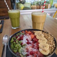 Acai bowl and 2 smoothies at Smoothie Galaxy in Gran Canaria