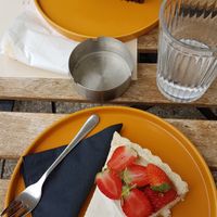 Chocolat banana hazelnut + coco pie at Veganika in Ljubljana