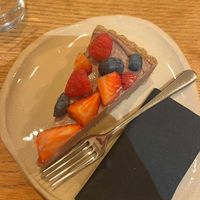 Hazelnut pie with berries at Veganika in Ljubljana