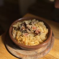 Chucrut que no nos gustó… el topping estaba rico  at Veganika in Ljubljana