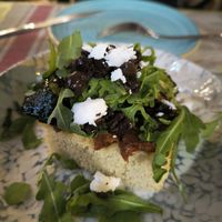 Focaccia vegana de tomate seco at La Terraza del Girasol in Murcia
