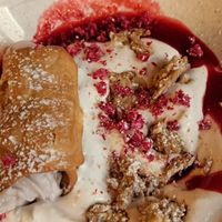 Cranachan cannoli at Stereo in Glasgow