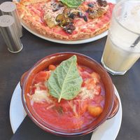 Veganized gnocchi sorrentina and Aubergine pizza at Frankie's in Sorrento
