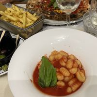 Vegan gnocchi without vegan cheese and il sombrero pizza without vegan cheese  at Frankie's in Sorrento