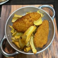 VEGAN BREADED CHICKEN at Frankie's in Sorrento