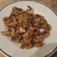 Side of mushrooms at Frankie's in Sorrento