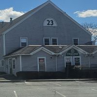  at Fresh Hub Eatery in Salem