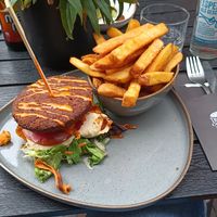 Falafelburger ( auf meinen Wunsch ohne Brötchen) at Traute Burgerbar in Aurich