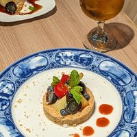 Fruit Tart (beautiful plate as well, from Takarada in the same area) at M's Table in Yokohama