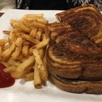 Ruben at Blondie's in Flint