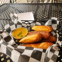  at Blondie's in Flint