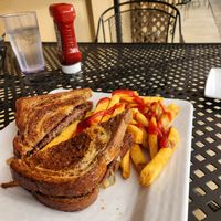  at Blondie's in Flint