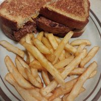 Vegan Patty Melt at Townee Square in Libertyville