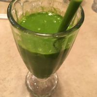 Green smoothie at Townee Square in Libertyville