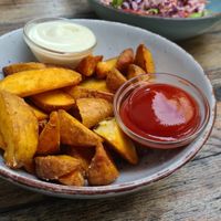 Potato wedges at LoveBurger in Berlin