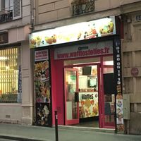 Front door  at Waffles Folies in Paris