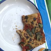 Honestly I don’t even know what kind, but very basic. Amazing, though!   at Scottie's Pizza Parlor in Portland