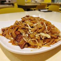 Stir fry flat noodles with "beef" at Good Vegetarian Restaurant 上善素餐廳 in Hong Kong Island