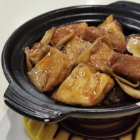 Tofu and veggie fish hotpot at Good Vegetarian Restaurant 上善素餐廳 in Hong Kong Island