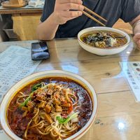 Sopa de fideos con champiñones y sopa de fideos con bambú at Su Shan Mian 素山面素食 - 雅仕苑店 in Chengdu