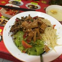 I don’t recommed this! In the picture there were nice broccolis and other veggies and reality was this... There were lot of rice and just little veggies which didn’t taste good at Su Shan Mian 素山面素食 - 雅仕苑店 in Chengdu