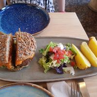 Burger at Avocado Love in Madrid