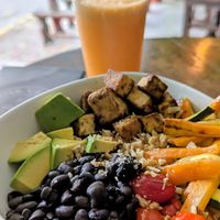  at Tuna Bistrot in Tena