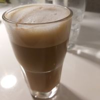 Latte at Bistro Tendresse in Montreal