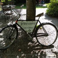 Garden seating area at Provisions of Arrowtown in Arrowtown