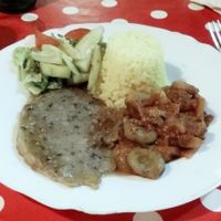 Vegan chouriço with broad beans, rice and seitan at Casa da Horta in Porto