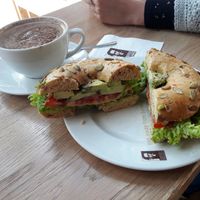 Coffee creme and avocado bagel at Coffee Fellows - Alexanderplatz in Berlin